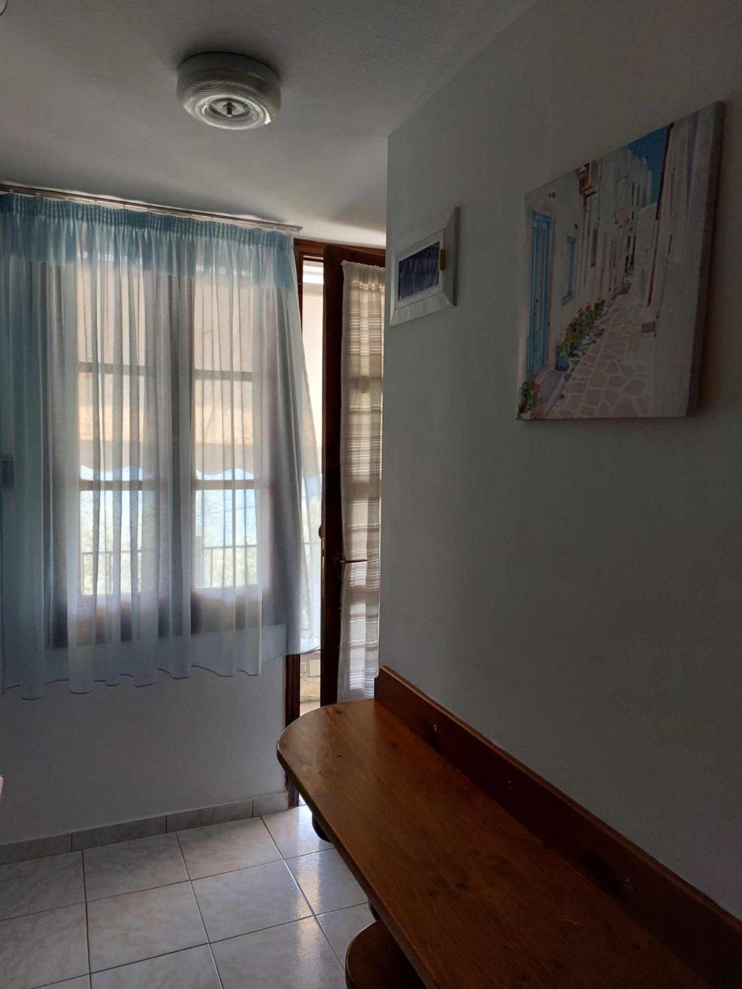 Violetta Studios & Apartments Milina Luaran gambar