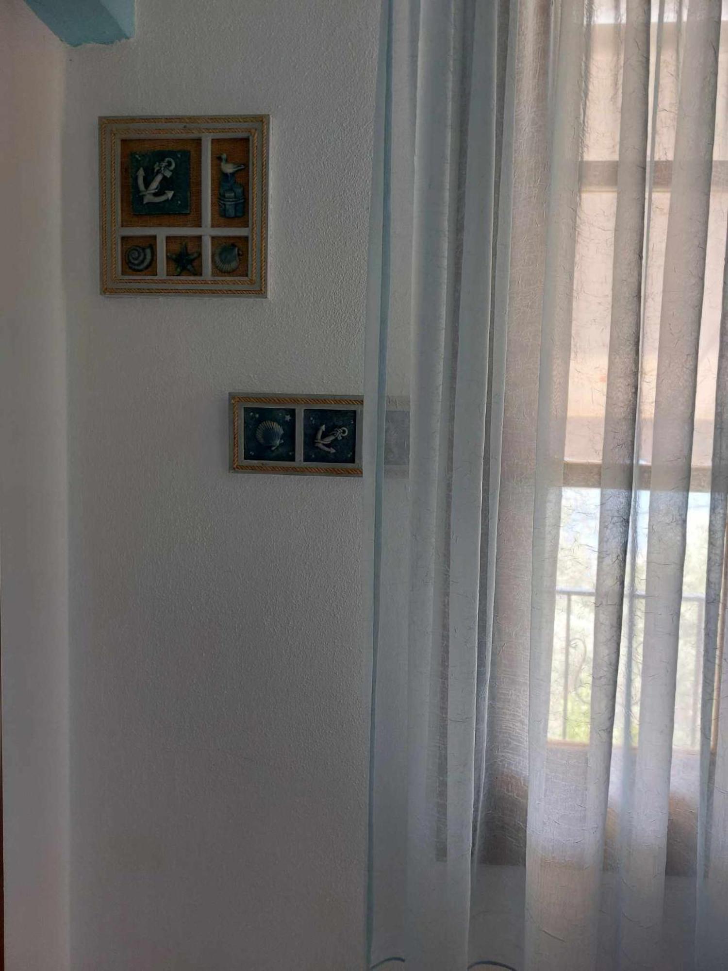 Violetta Studios & Apartments Milina Luaran gambar